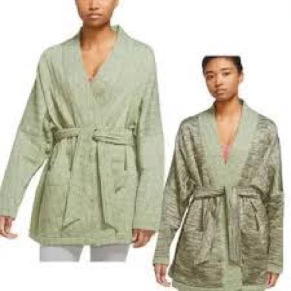 NWT Nike‎ Yoga Thermafit Reversible Oversized Jacket 1X